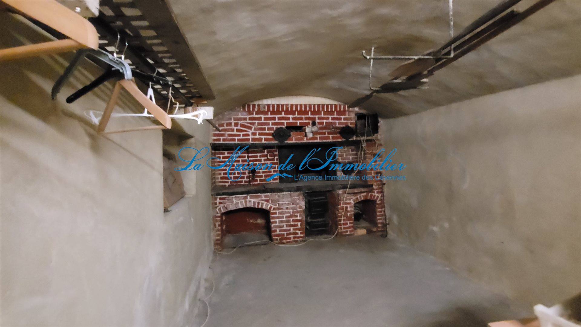 Maison à vendre, 161m², Saint-Ambroix