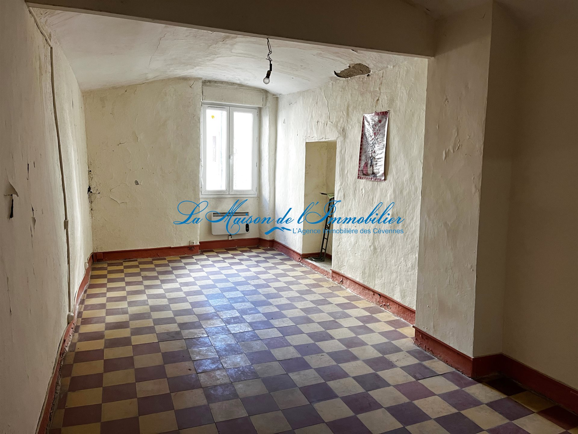 Maison à vendre, 161m², Saint-Ambroix