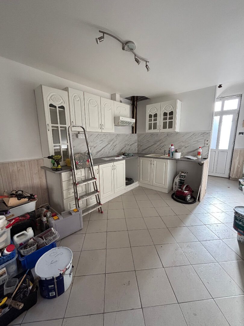 Maison à louer, 64m², Caen