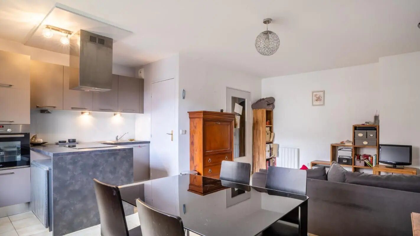 Appartement à louer, 47m², Lyon 8ème