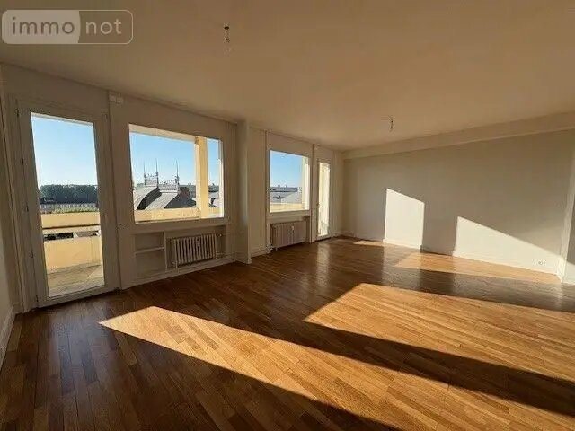 Appartement à louer, 85m², Mâcon