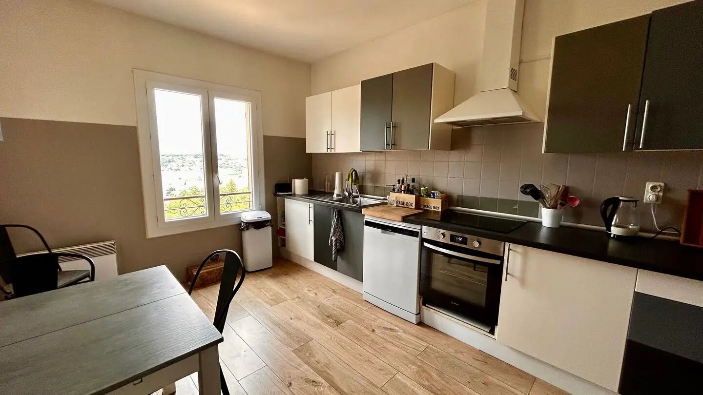 Appartement à louer, 140m², Vallauris
