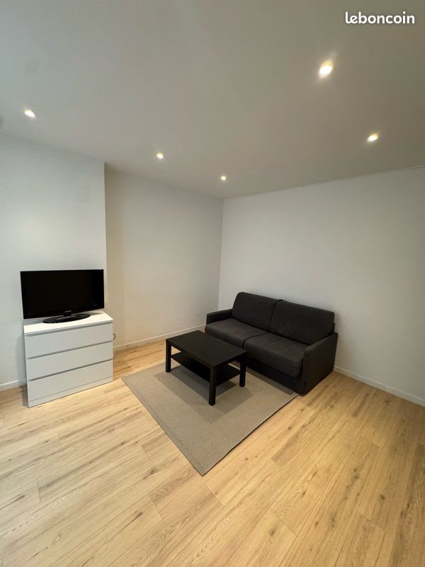 Appartement à louer, 21m², Saint-Mandé