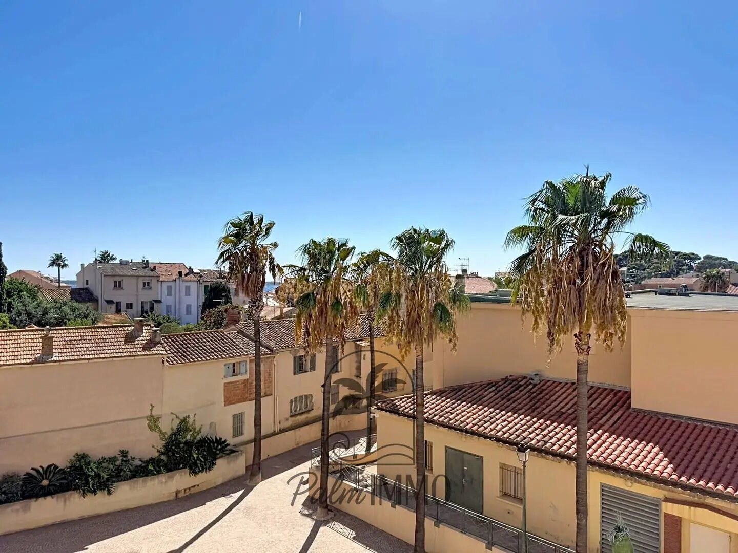 Appartement à louer, 72m², Sanary-sur-Mer