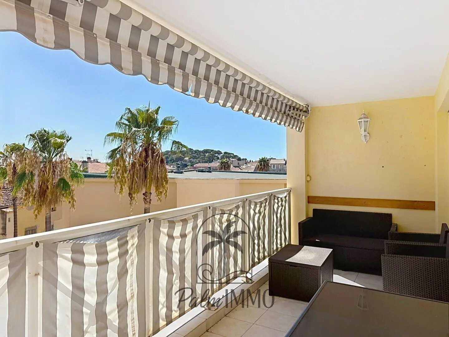 Appartement à louer, 72m², Sanary-sur-Mer