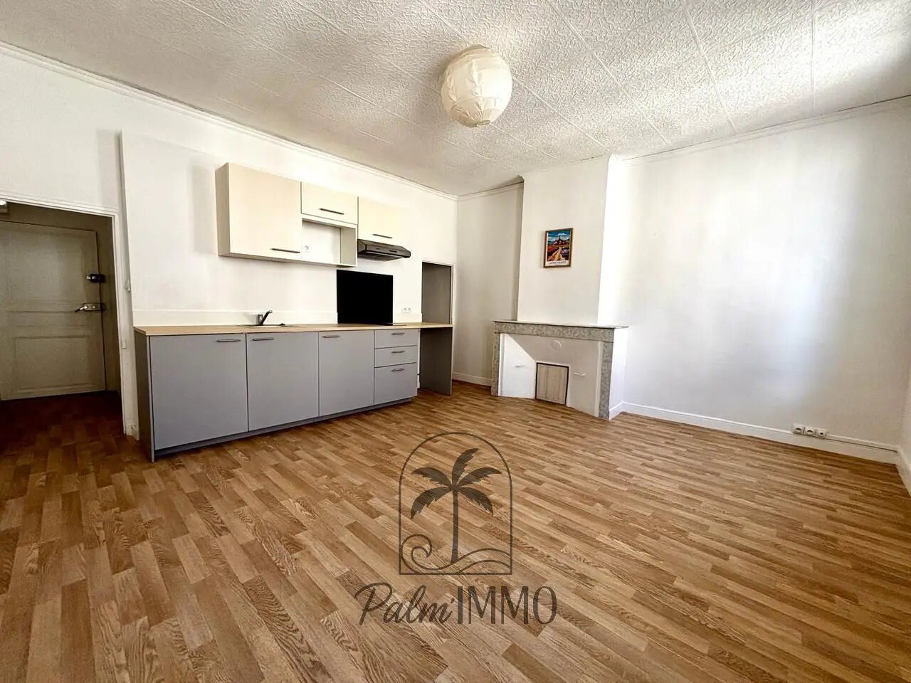 Appartement à louer, 30m², Saint-Maximin-la-Sainte-Baume