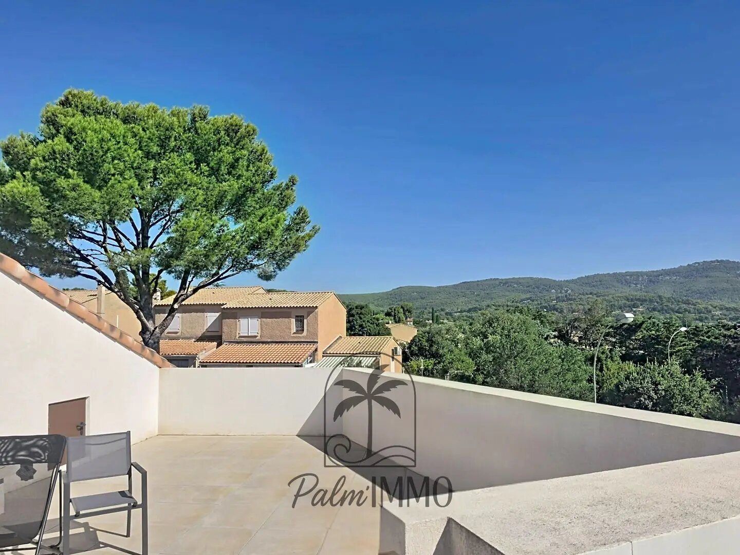 Appartement à louer, 98m², Sanary-sur-Mer