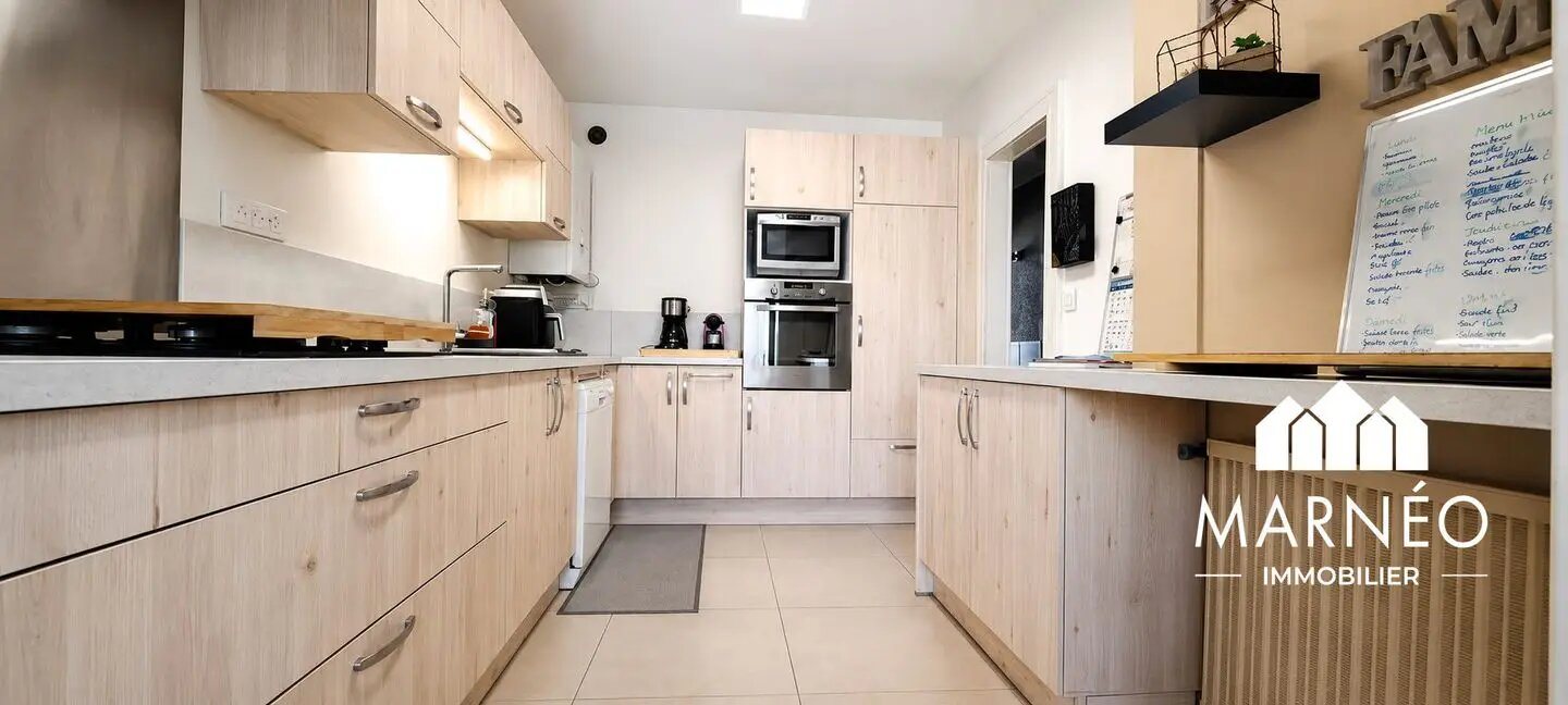 Maison à vendre, 130m², Sarry