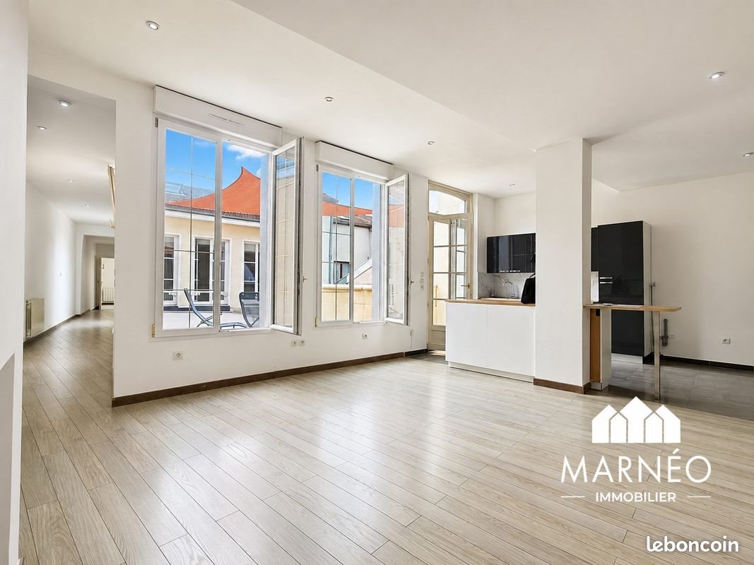 Appartement à louer, 109m², Châlons-en-Champagne