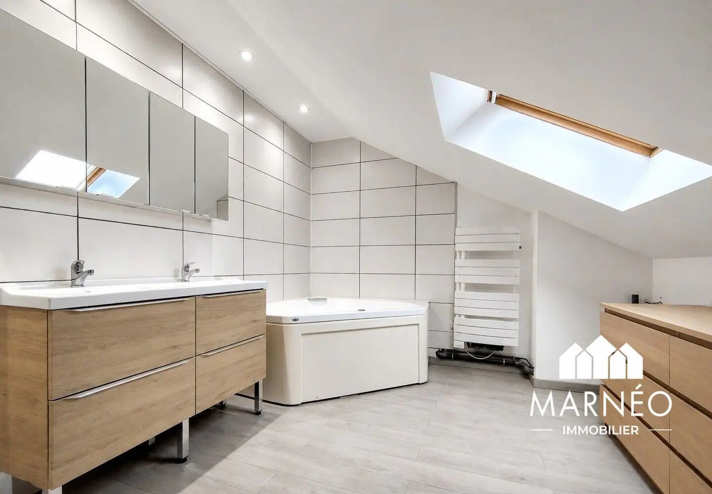 Appartement à louer, 95m², Châlons-en-Champagne