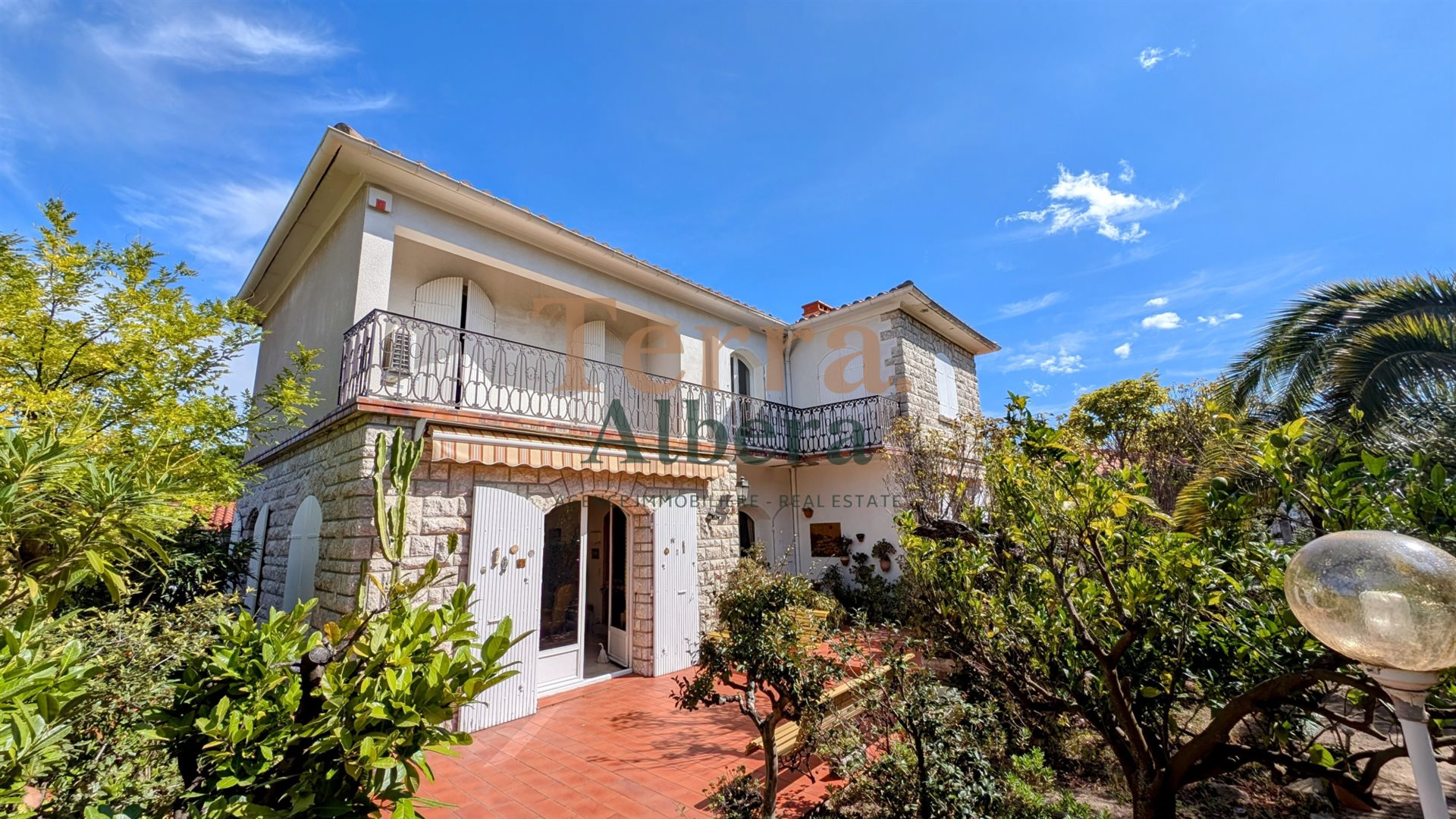 Maison à vendre, 205m², Laroque-des-Albères