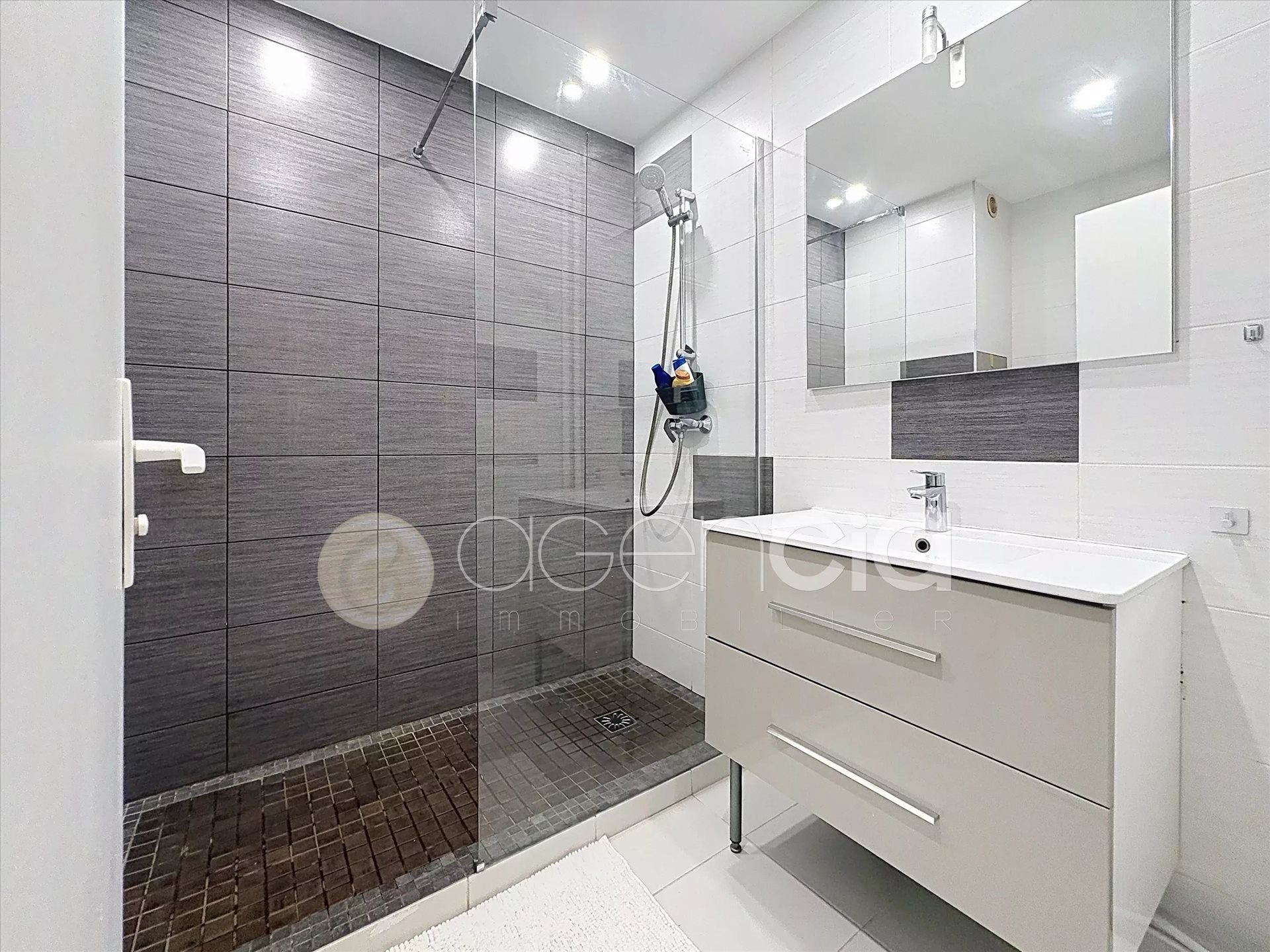 Appartement à vendre, 43m², Mandelieu-la-Napoule