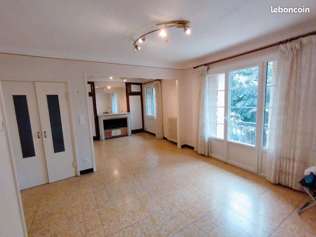 Maison à vendre, 228m², Carpentras