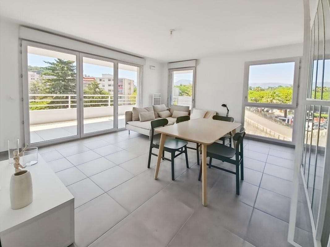 Appartement à vendre, 63m², Cagnes-sur-Mer