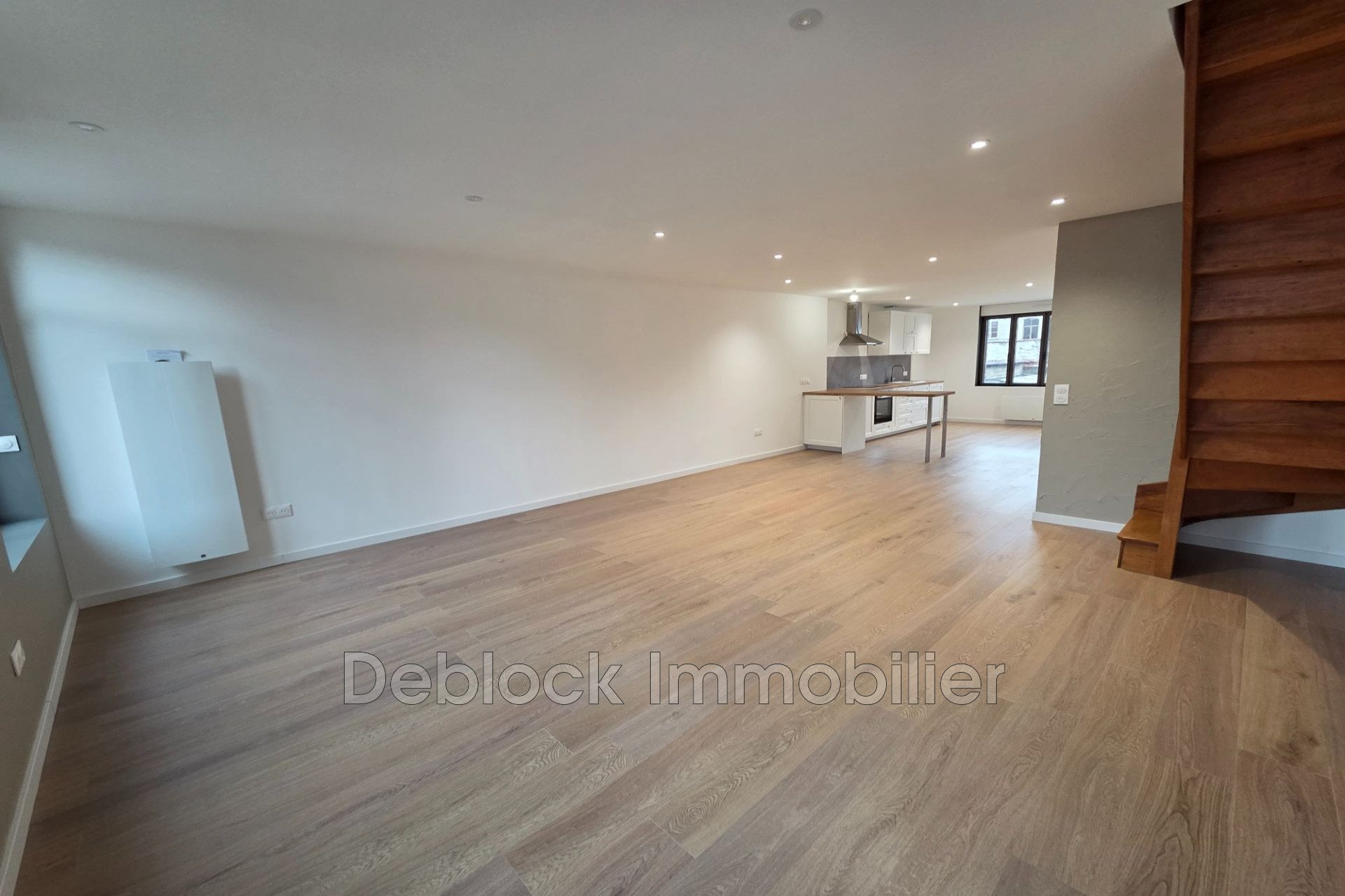 Appartement à louer, 98m², Bergues