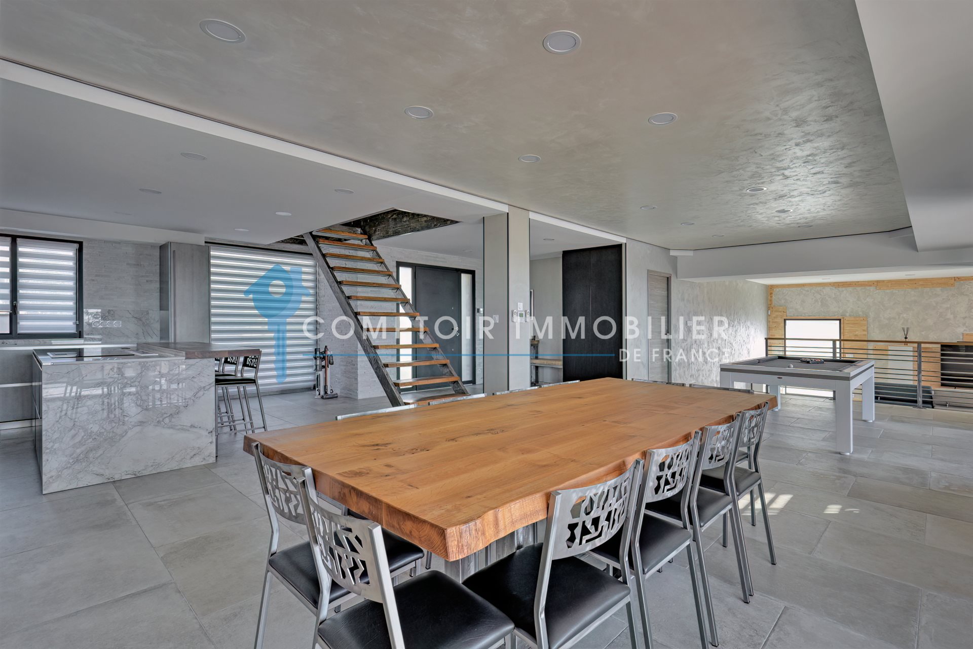Maison à vendre, 340m², Uzès
