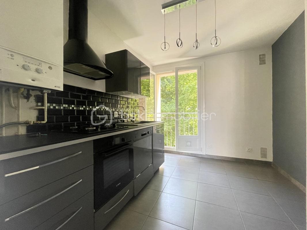 Appartement à vendre, 67m², Saint-Martin-d'Hères