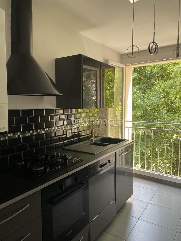 Appartement à vendre, 67m², Saint-Martin-d'Hères