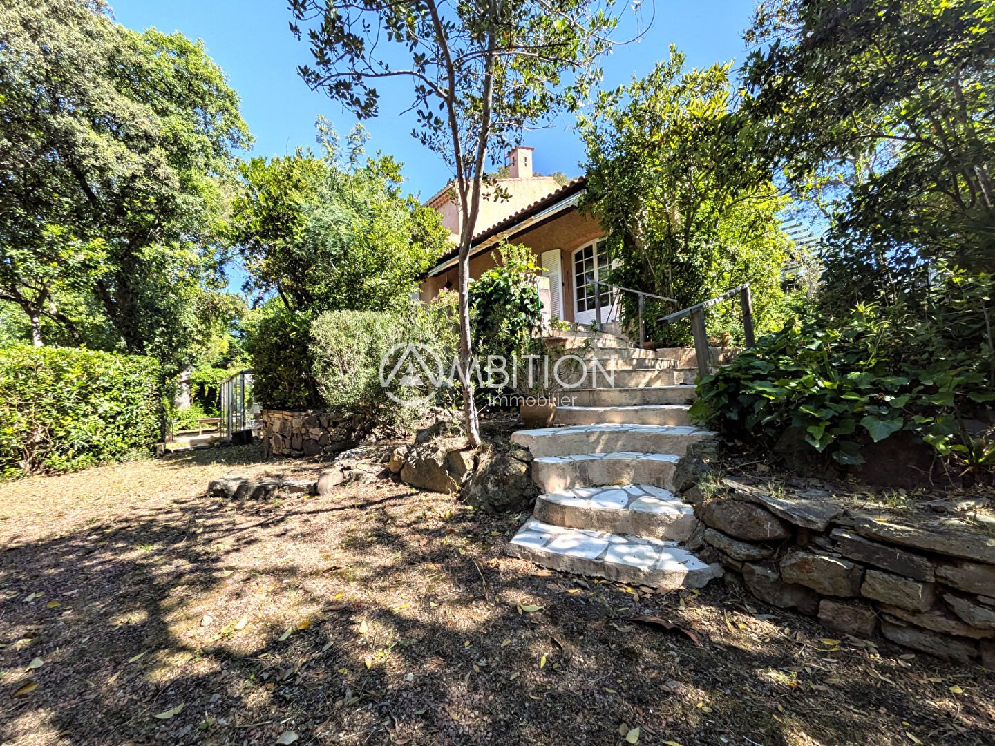 Maison à vendre, 197m², Saint-Raphaël