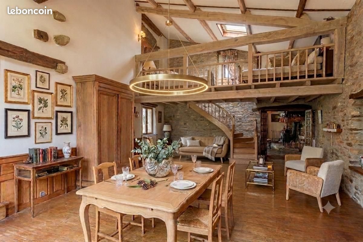 Maison à vendre, 227m², Sauveterre-de-Rouergue