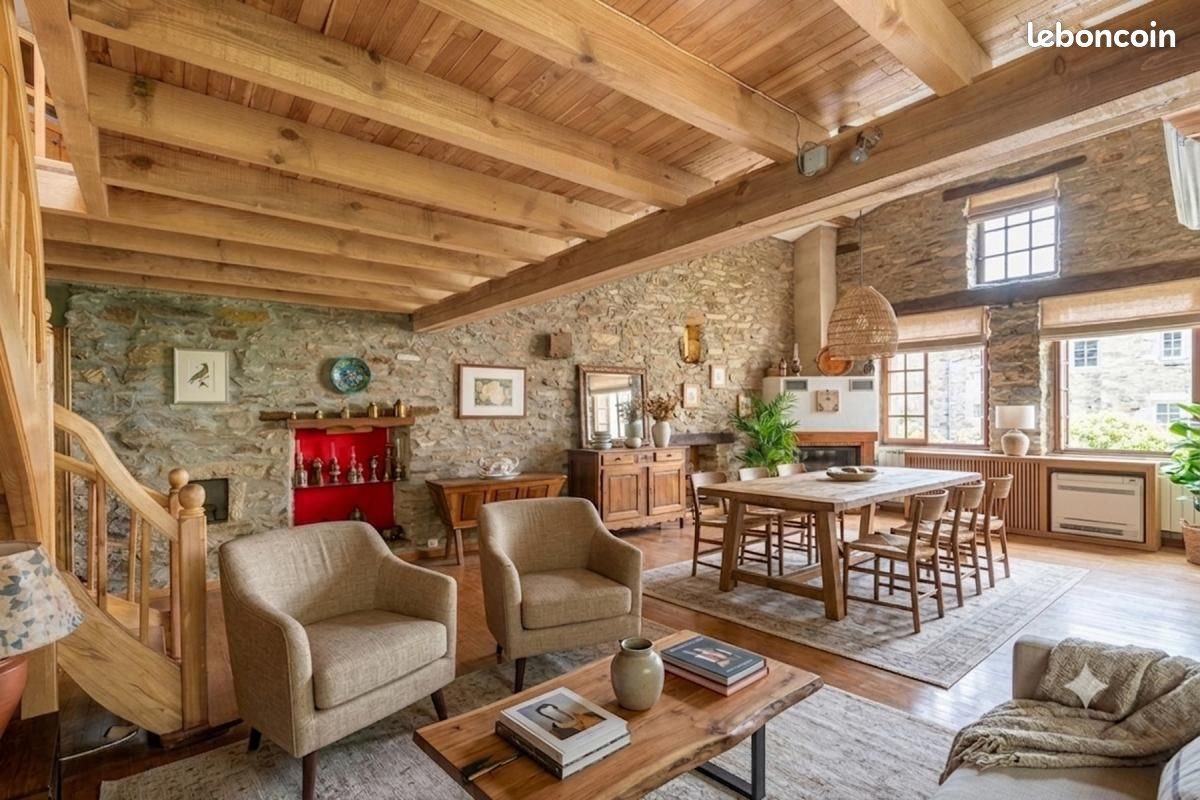 Maison à vendre, 227m², Sauveterre-de-Rouergue