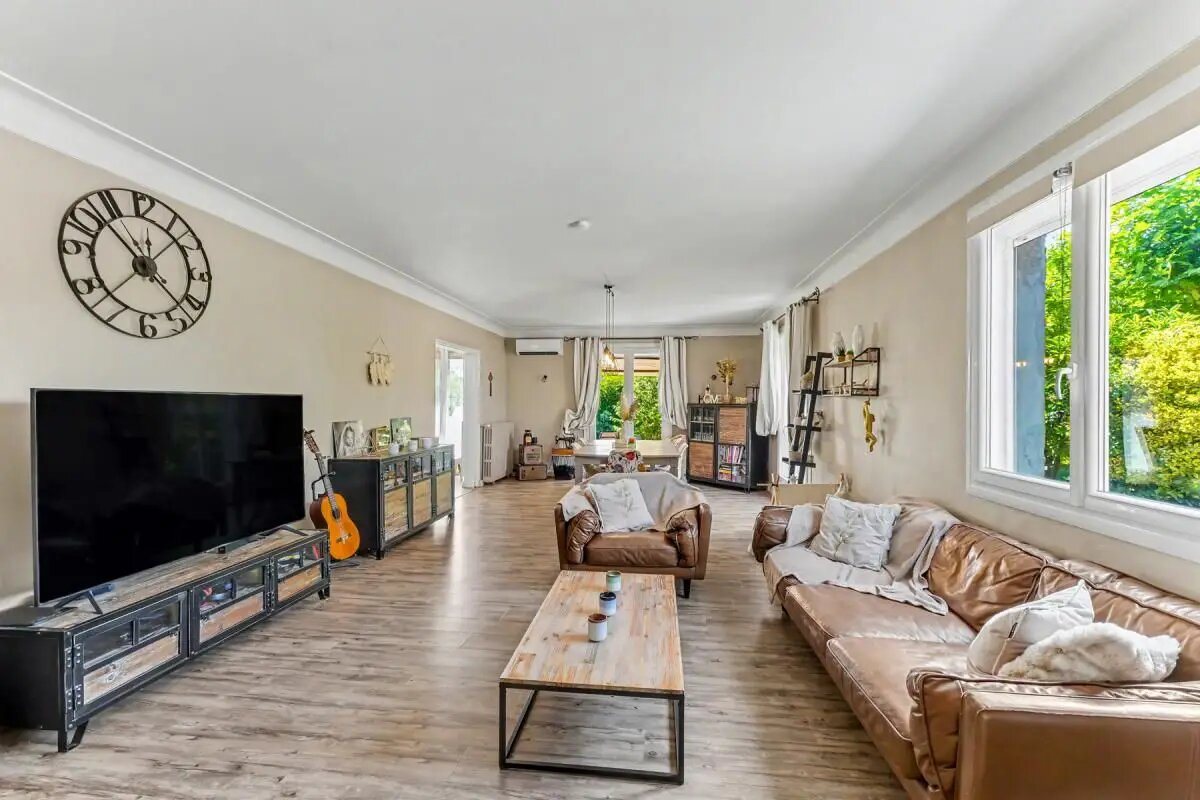 Maison à vendre, 260m², L'Honor-de-Cos