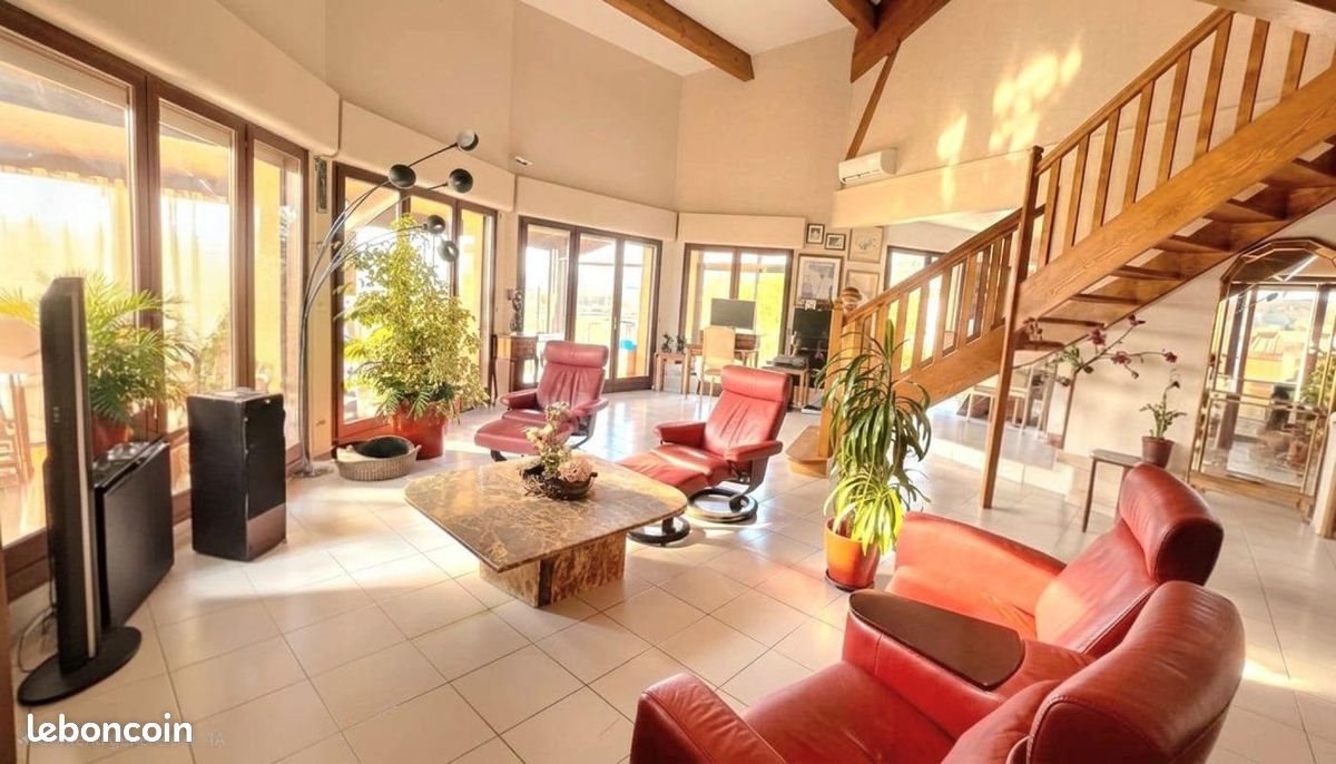 Maison à vendre, 250m², Lherm