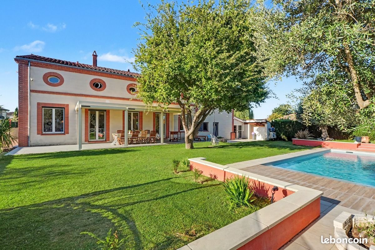 Maison à vendre, 276m², Labastidette