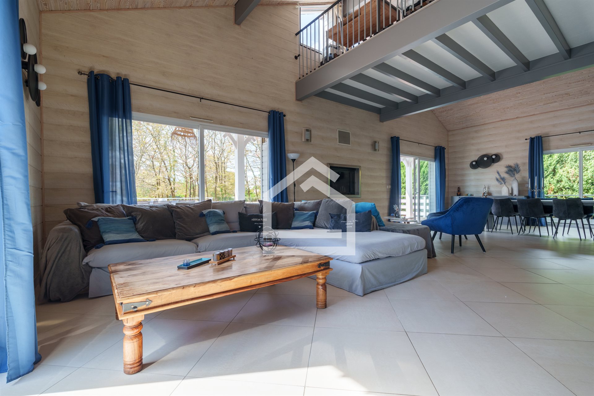 Maison à vendre, 163m², Hourtin
