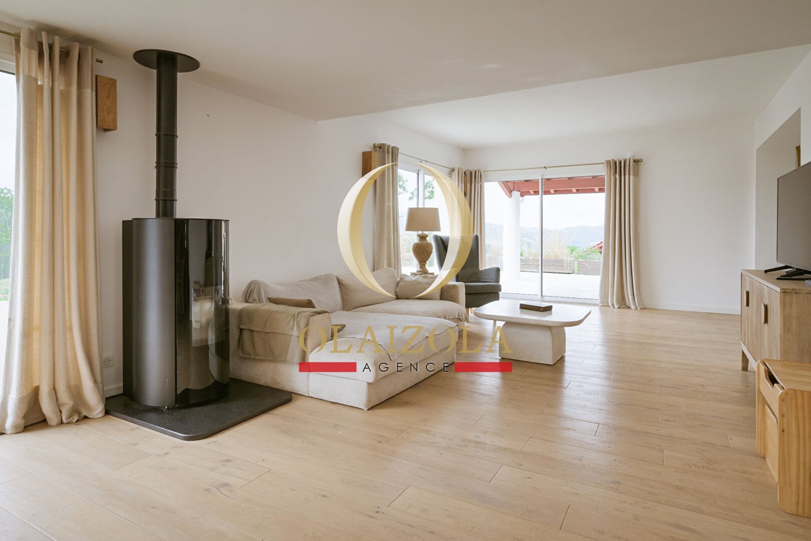 Maison à vendre, 331m², Saint-Pée-sur-Nivelle