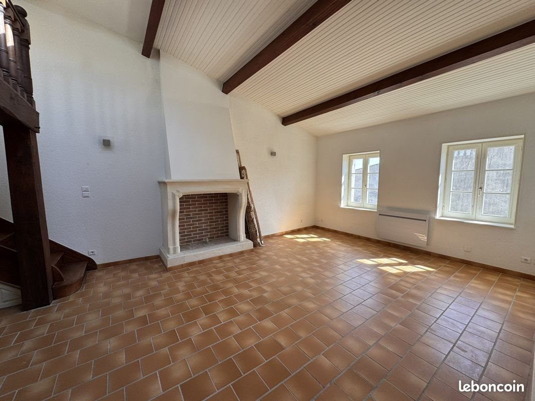 Appartement à vendre, 160m², Saintes
