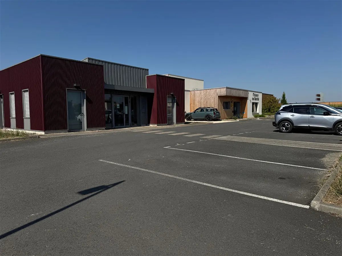 Maison à vendre, 143m², Cherveux