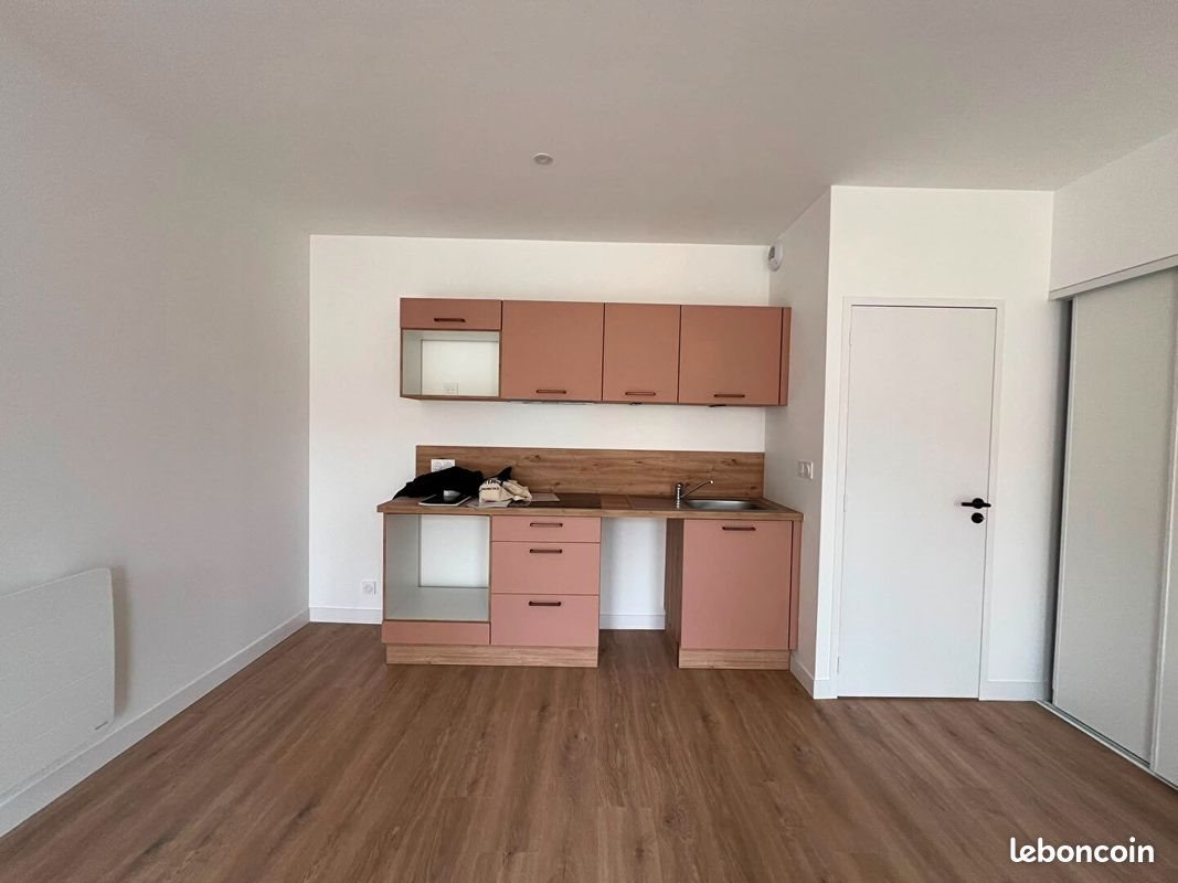 Appartement à louer, 43m², Niort