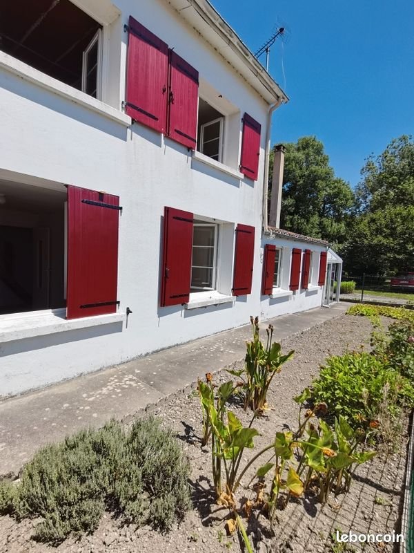 Maison à louer, 64m², Chermignac