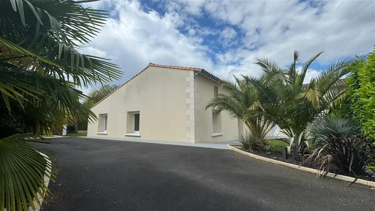 Maison à vendre, 177m², Chauray
