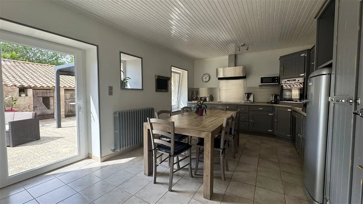 Maison à vendre, 177m², Chauray