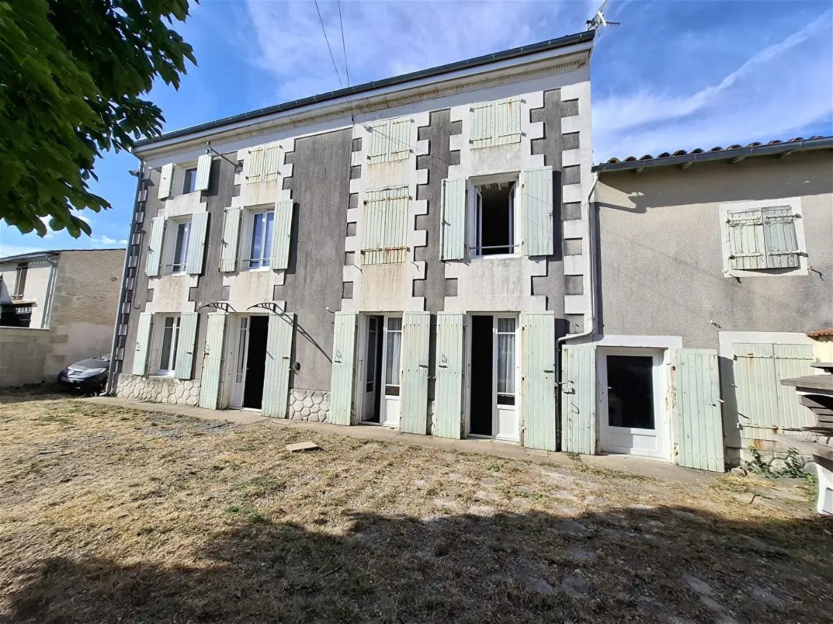 Maison à vendre, 135m², Mauzé-sur-le-Mignon