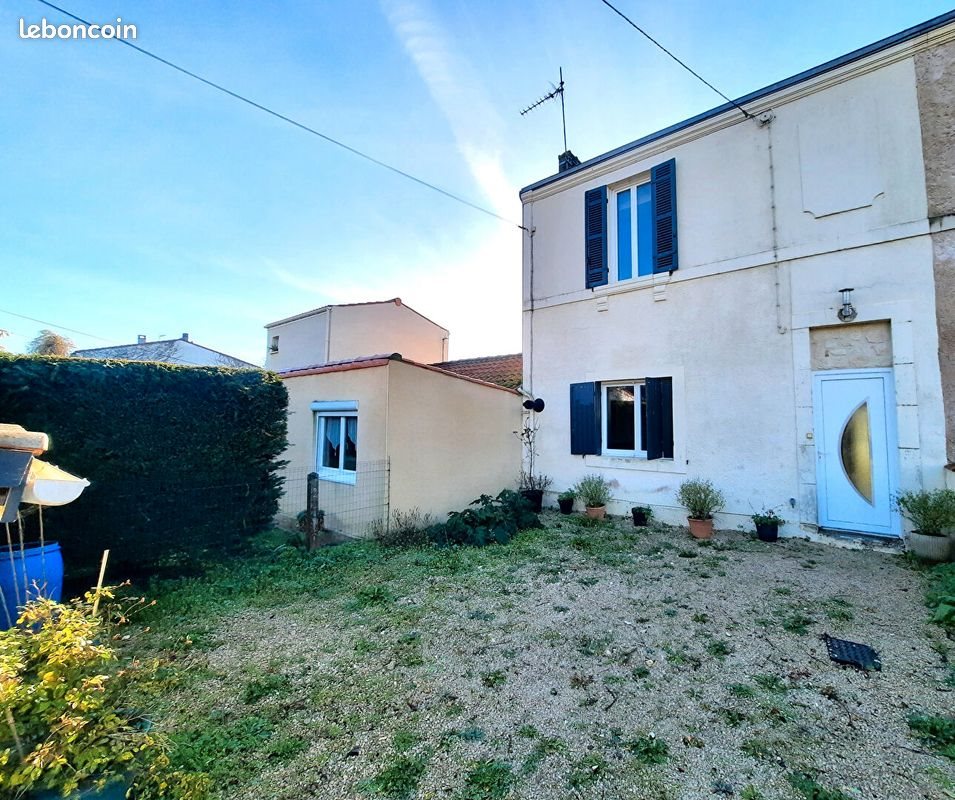 Maison à vendre, 70m², Saintes