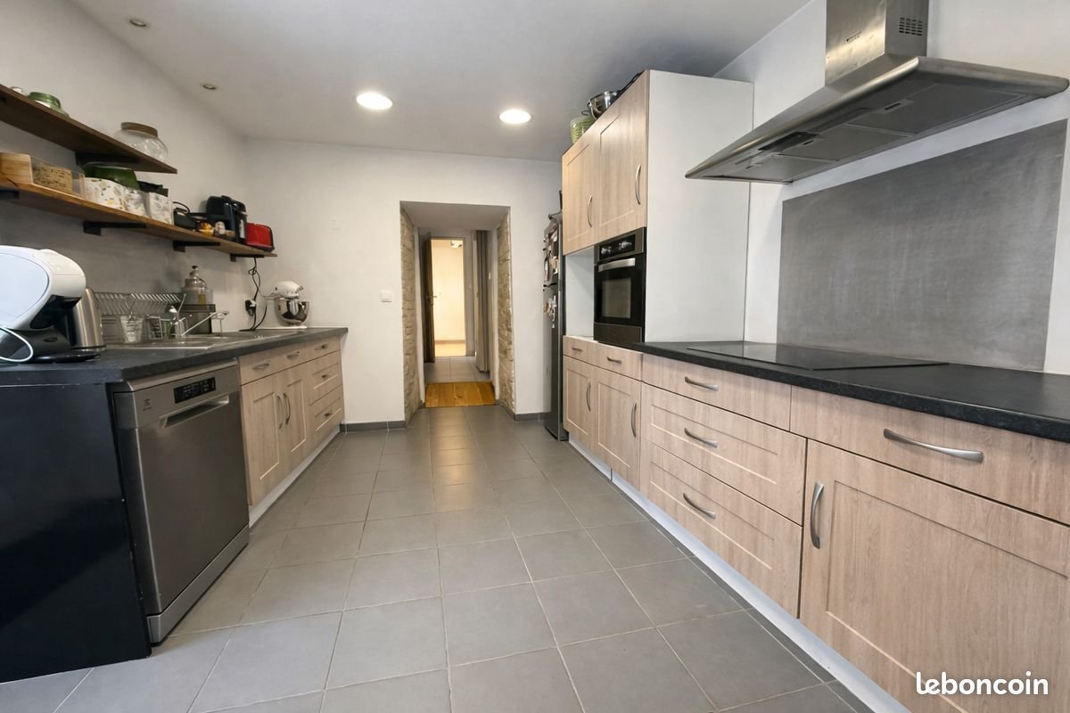Maison à vendre, 82m², Benon