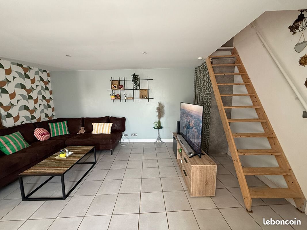 Maison à vendre, 82m², Benon