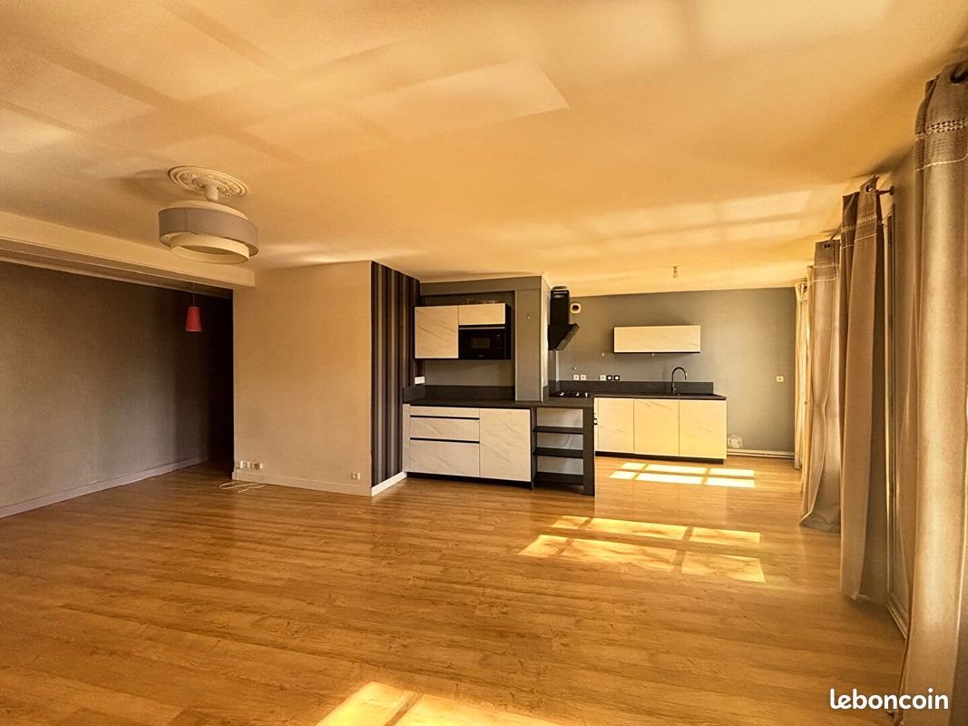 Appartement à louer, 95m², Niort