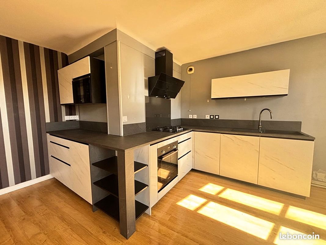 Appartement à louer, 95m², Niort