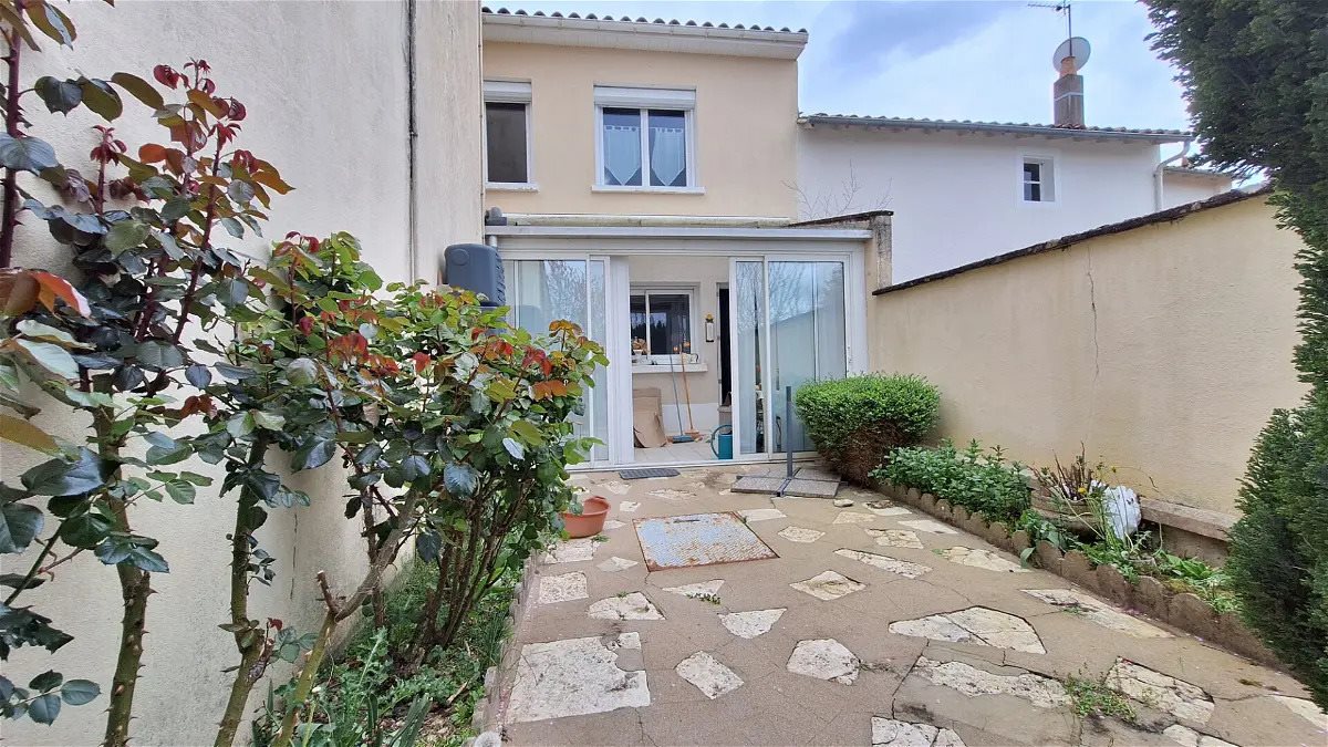 Maison à vendre, 227m², Chef-Boutonne