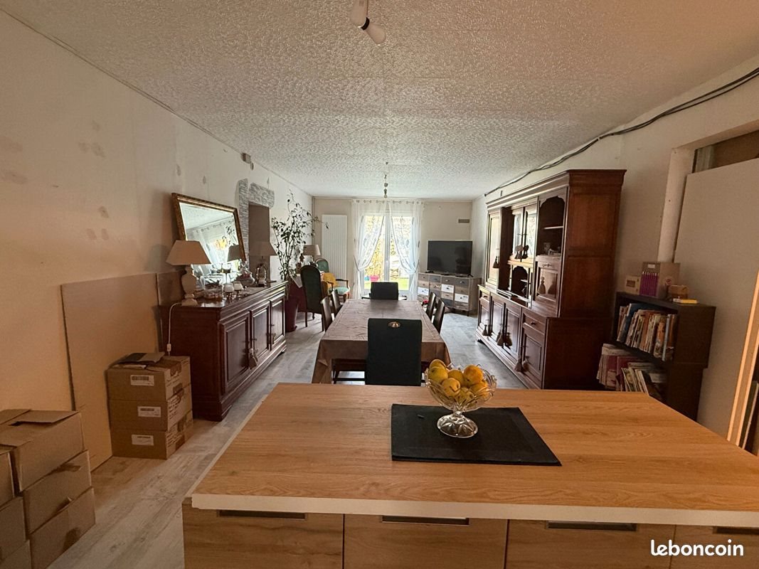 Maison à vendre, 136m², Saint-Pierre-d'Amilly