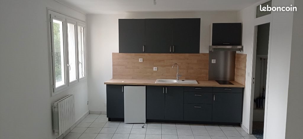 Appartement à louer, 28m², Niort