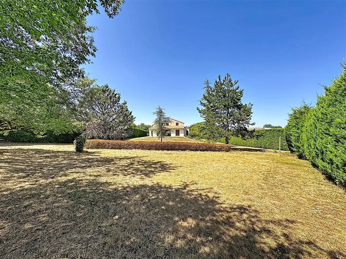 Maison à vendre, 144m², Bessines