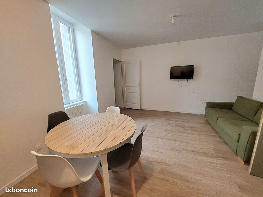 Appartement à louer, 38m², Saint-Jean-d'Angély