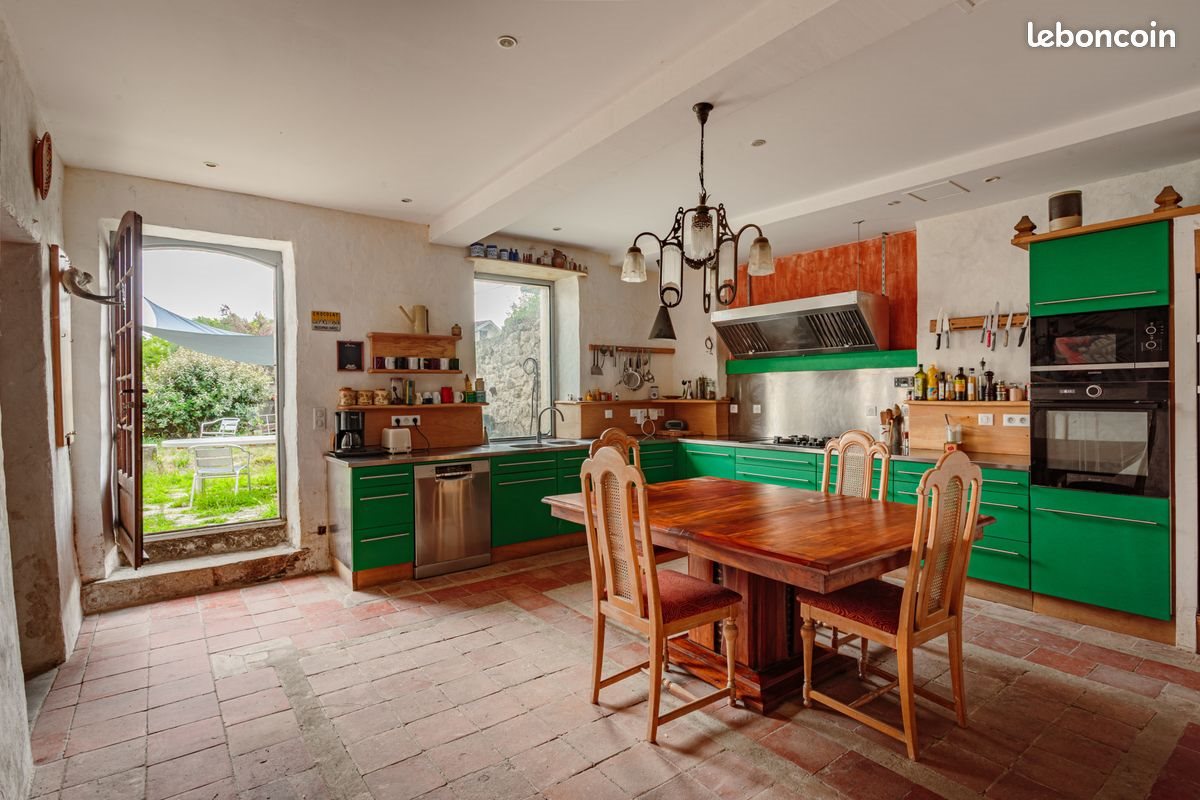 Maison à vendre, 350m², Sorde-l'Abbaye