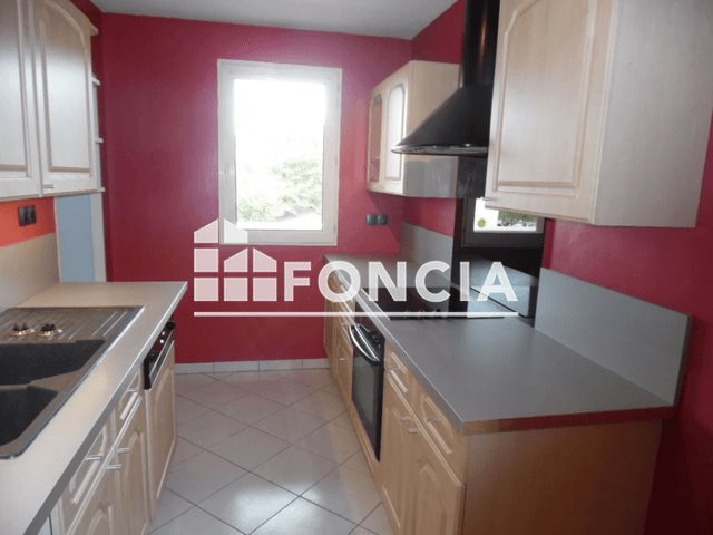 Appartement à louer, 70m², Saint-Jean-de-la-Ruelle