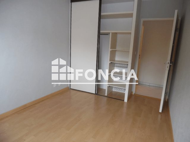 Appartement à louer, 70m², Saint-Jean-de-la-Ruelle